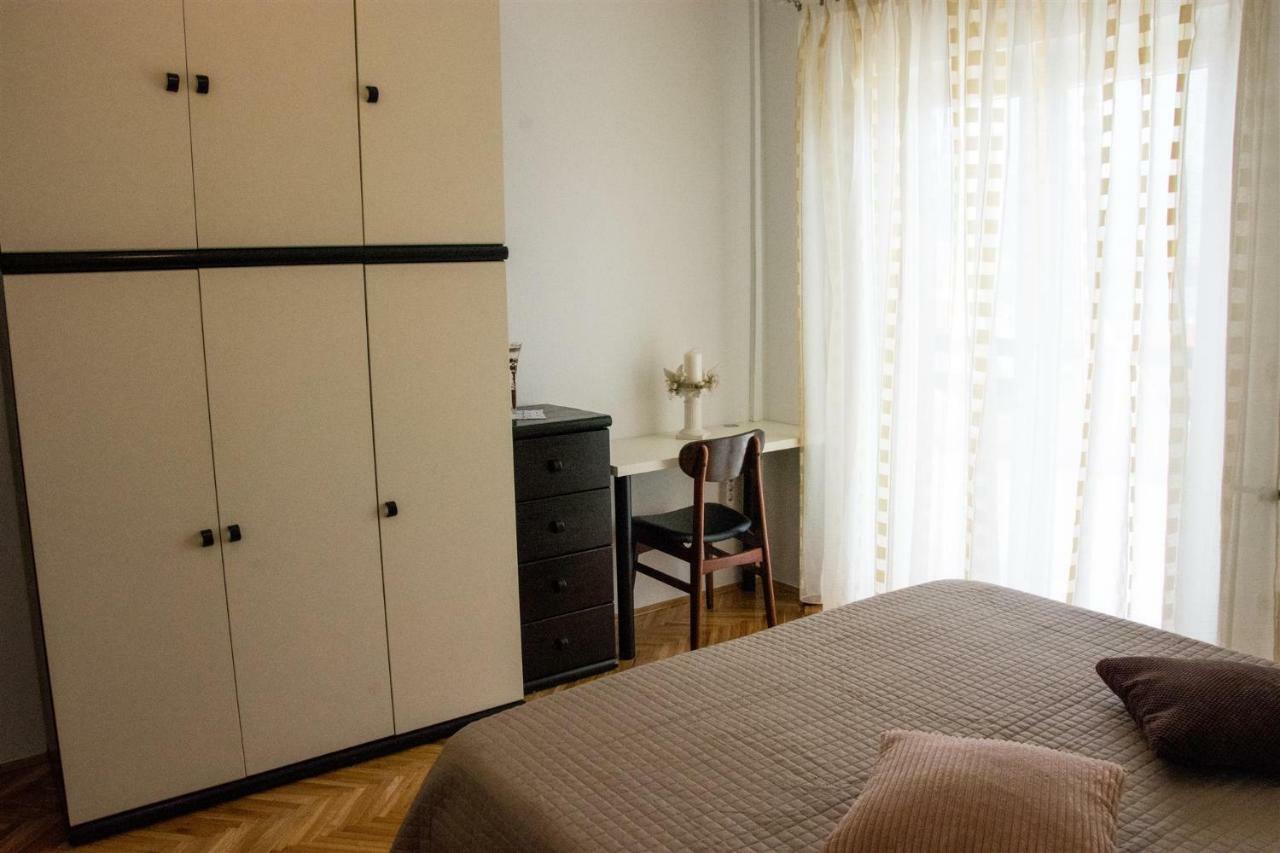 Apartmani Marija Ljubica Паг Екстериор снимка